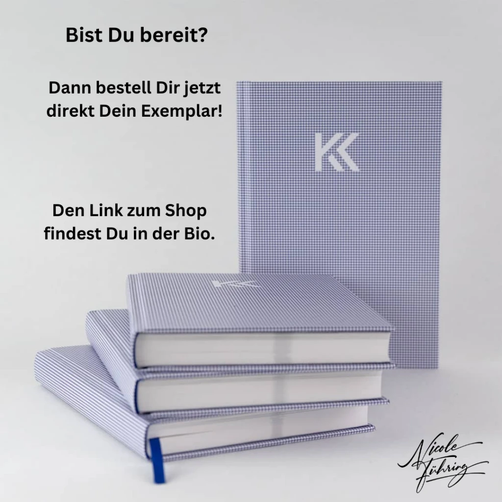 Klare Kante – mehrere gebundene Kalender mit Cover in einer Social-Grafik